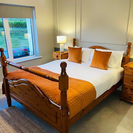 Country View House Hotel Milltown  Buitenkant foto