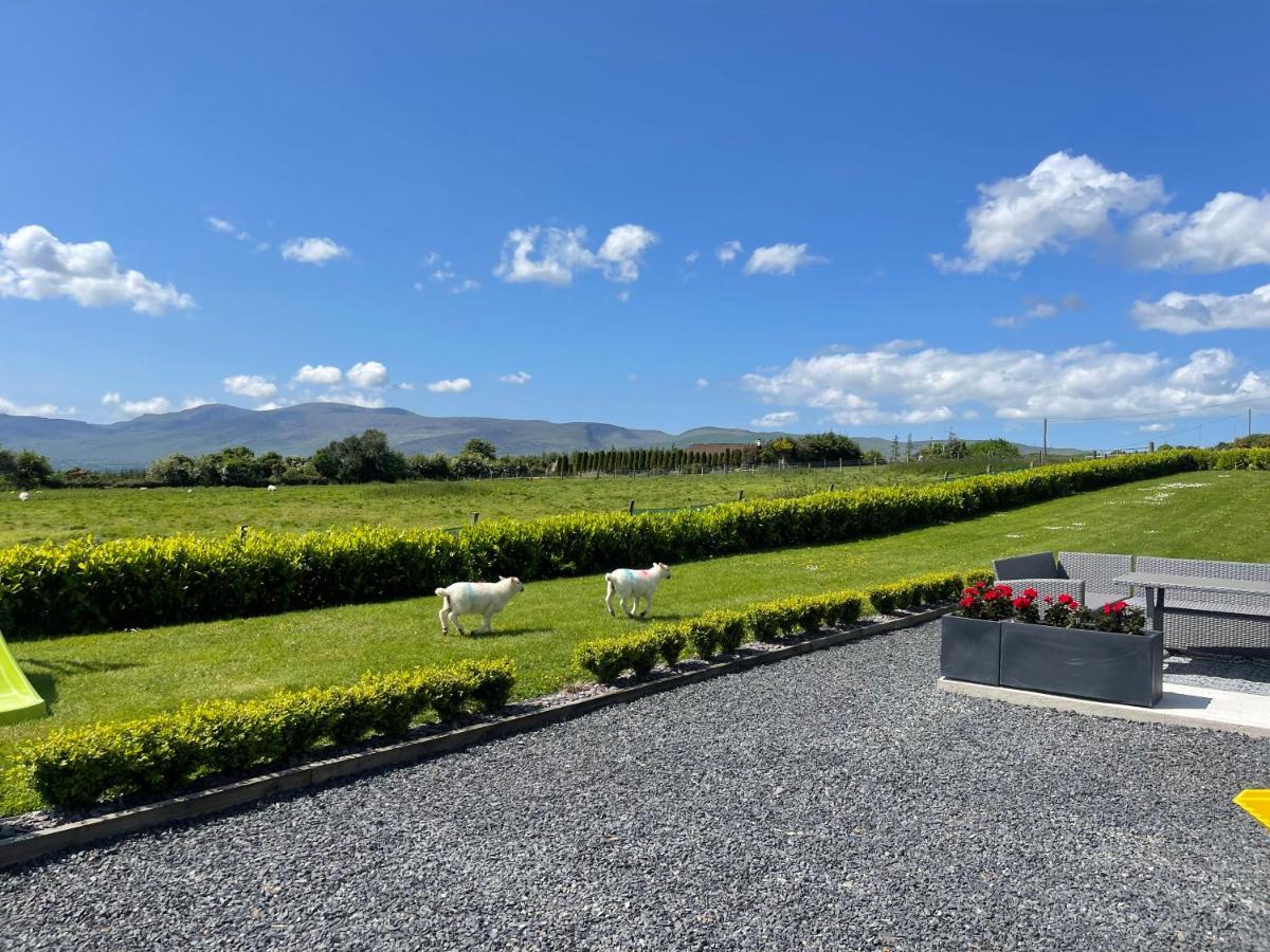 Country View House Hotel Milltown  Buitenkant foto